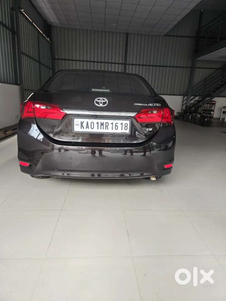 Toyota Corolla Altis 1.8 Petrol