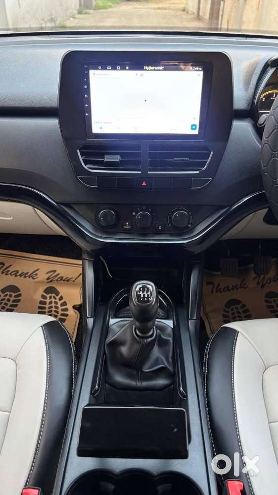 Tata Safari, 2023, Diesel