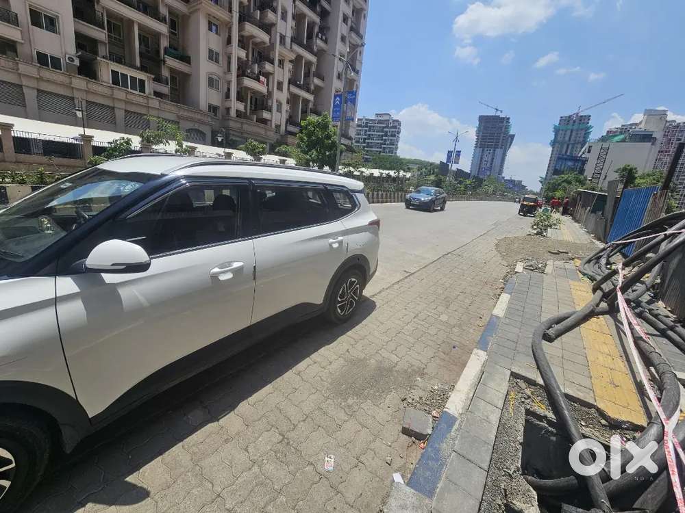 2022- Kia Carens Prestige Plus 7 Seater - Petrol- Manual- Fix Price
