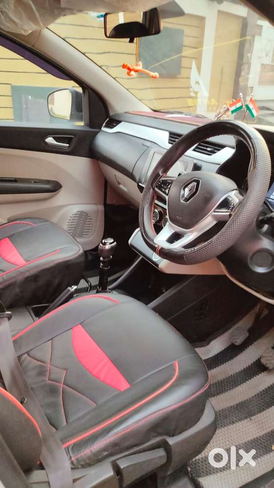 Renault Triber Rxz, 2022, Petrol