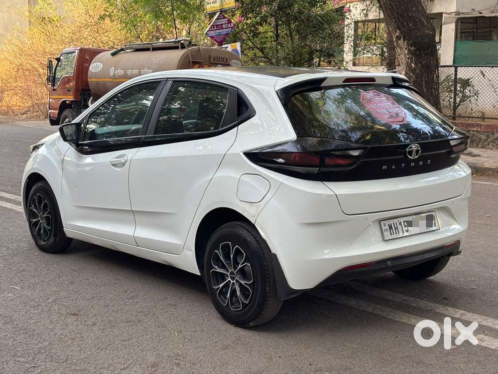 Tata Altroz 1.2 Xe, 2021, Petrol