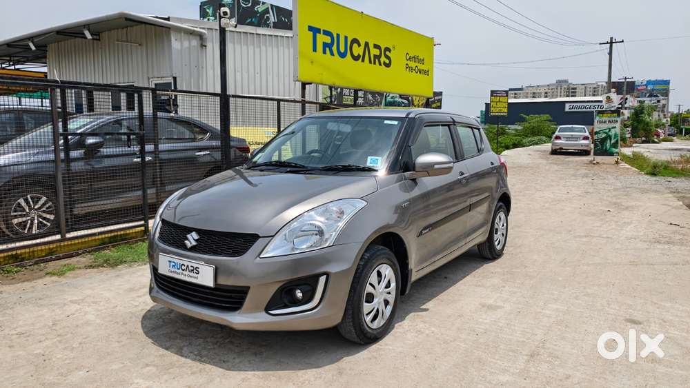 Maruti Suzuki Swift Vxi + Manual, 2017, Petrol