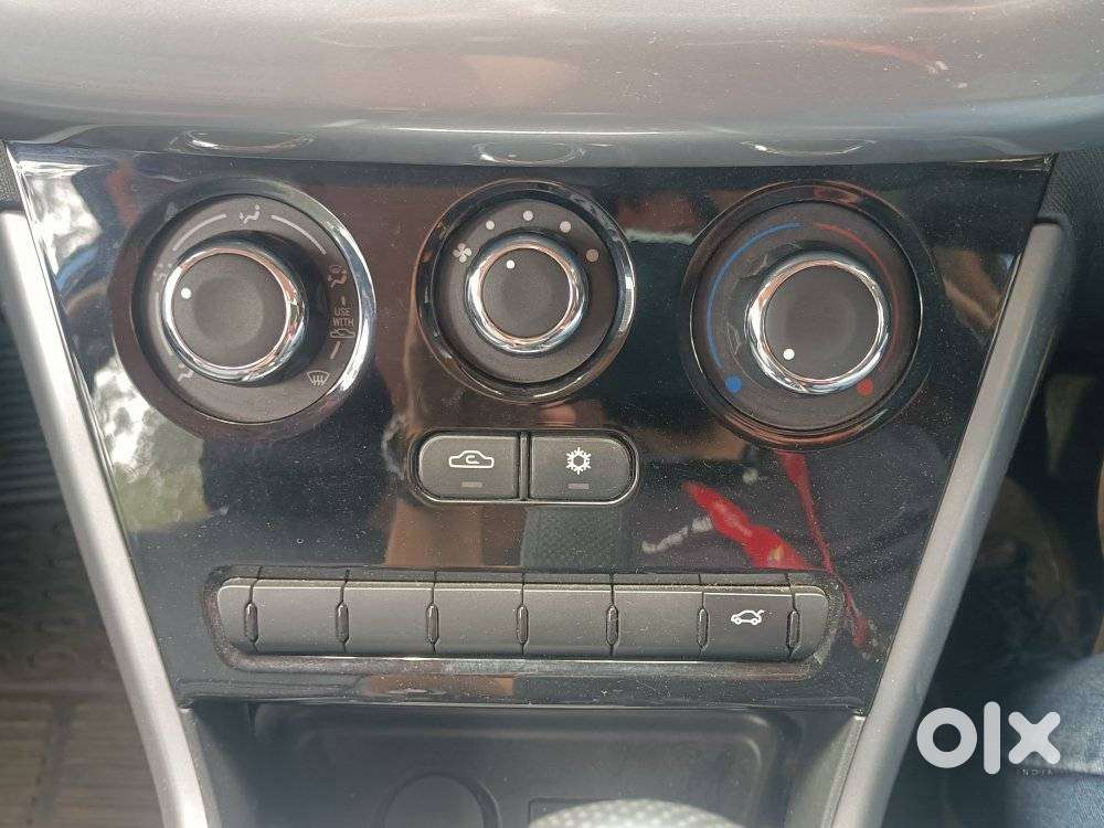 Tata Nexon Amt 1.2 Revotron Xma, 2020, Petrol