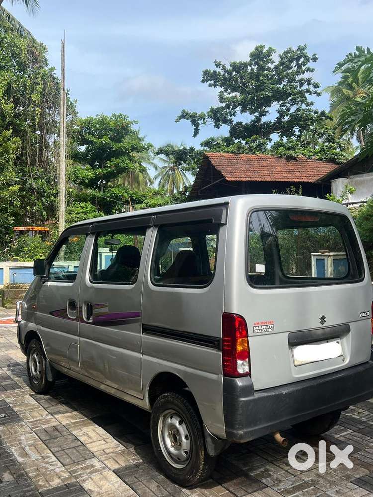Extra Seat Space And Seats