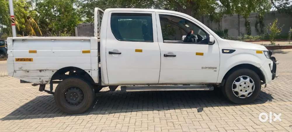 Mahindra Imperio 2019