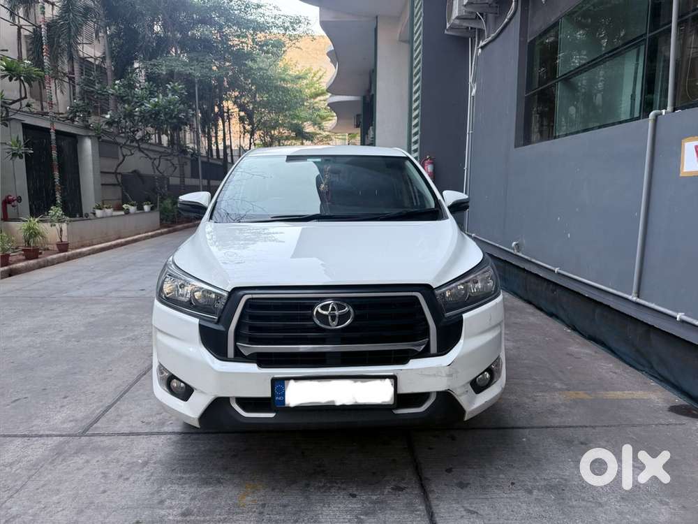 Toyota Innova Crysta 2023 Diesel Manual