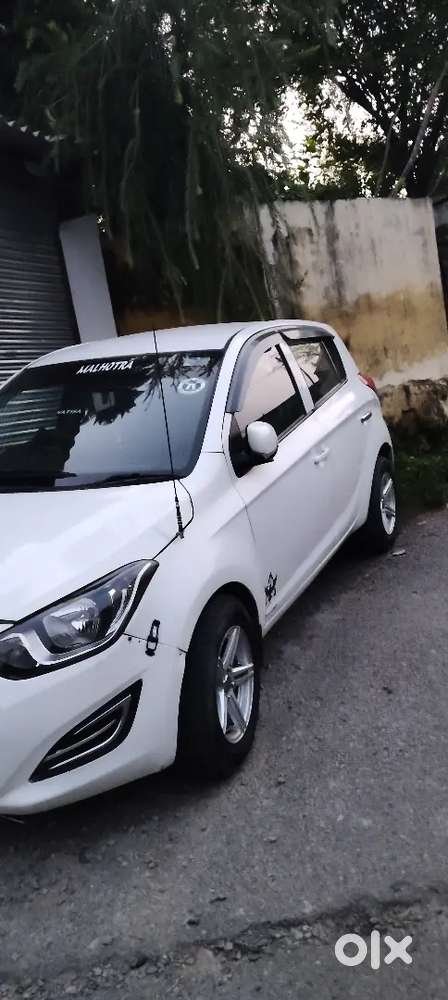Hyundai I20 Asta 2013 Variant