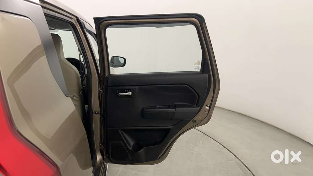 Maruti Suzuki Wagon R Vxi Amt, 2019, Petrol