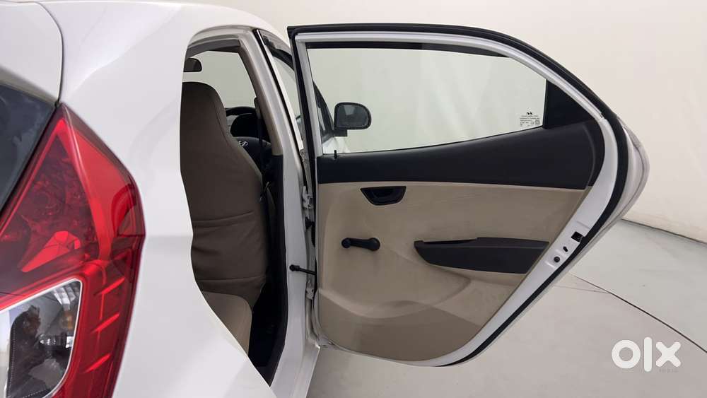 Hyundai Eon Era, 2012, Petrol