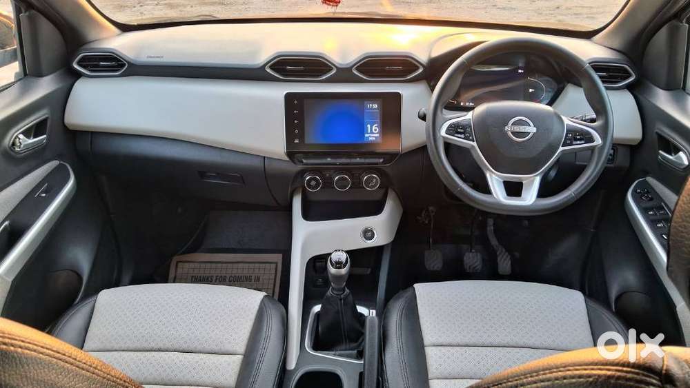 Nissan Magnite 1.0 Xv, 2022, Petrol