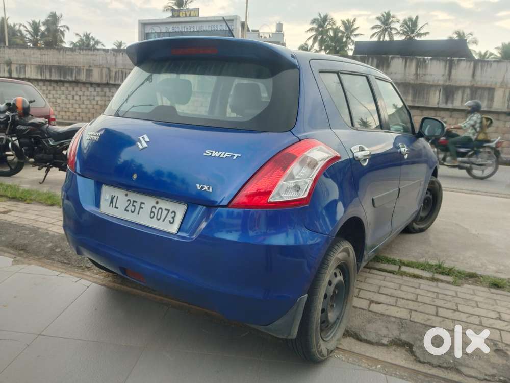Maruti Suzuki Swift Vxi With Abs, 2014, Petrol