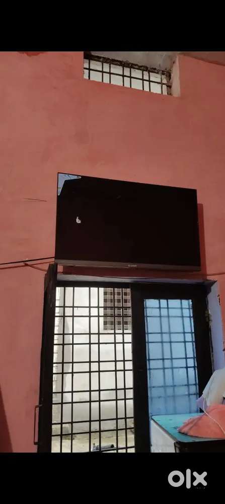 32 Inch new tv