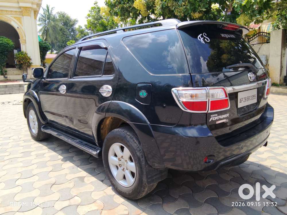 Toyota Fortuner 3.0 4x4 Manual, 2011, Diesel