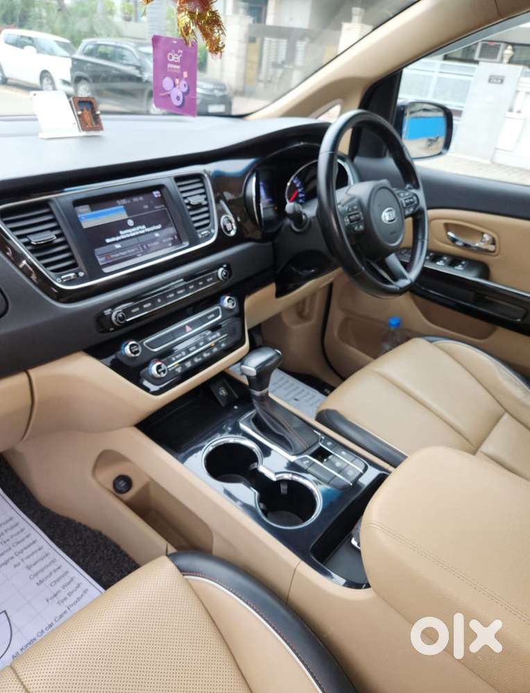 Kia Carnival Limousine Plus 7 Str, 2020, Diesel