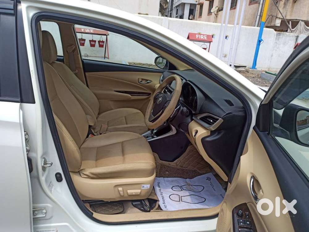 Toyota Yaris Vx Cvt, 2020, Petrol