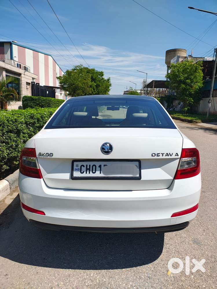 Skoda Octavia 2.0 Elegance Tdi Cr At, 2015, Diesel