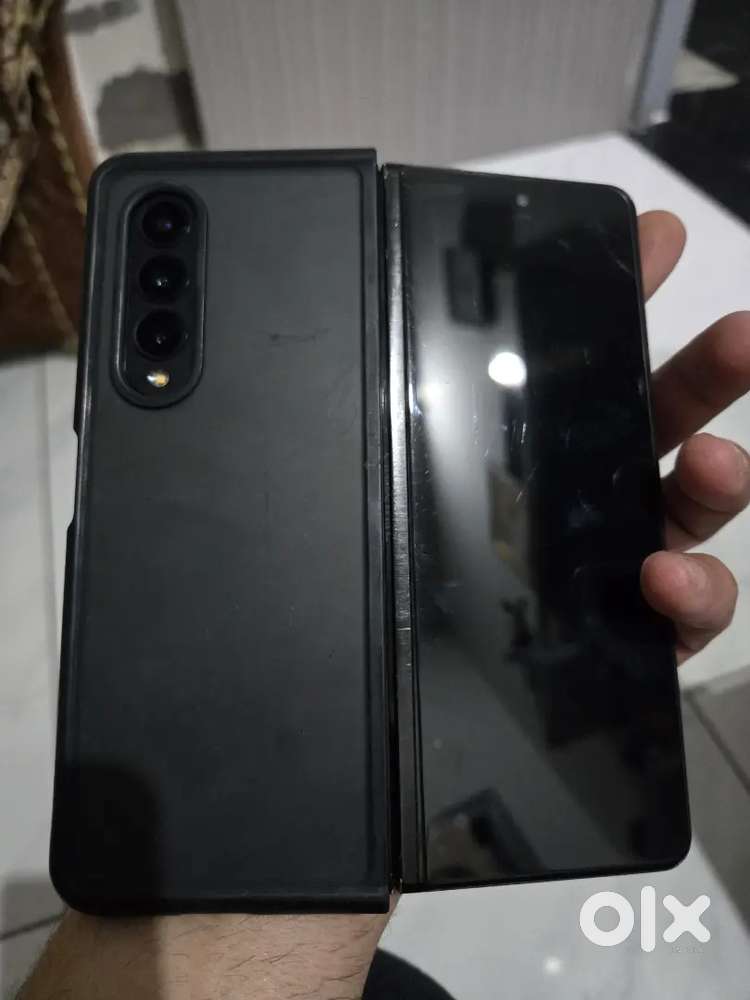 Samsung fold 3