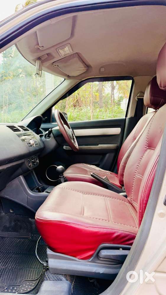 Maruti Suzuki Swift Dzire 1.2 Vxi Bsiv, 2011, Petrol