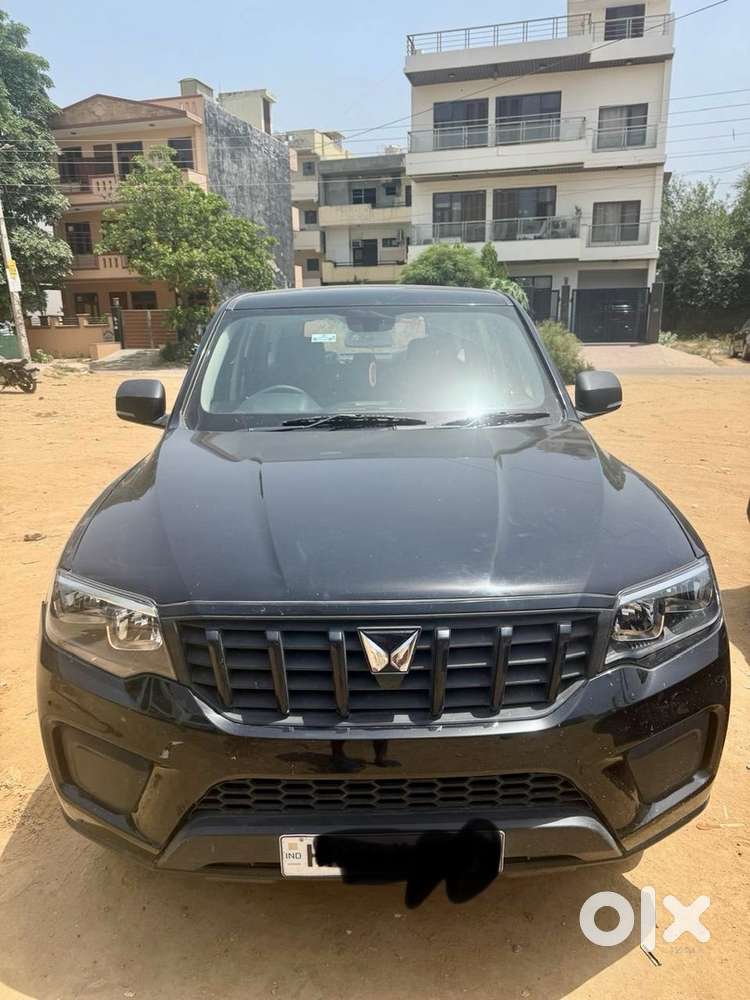 Mahindra Scorpio-n Diesel 2025 Black