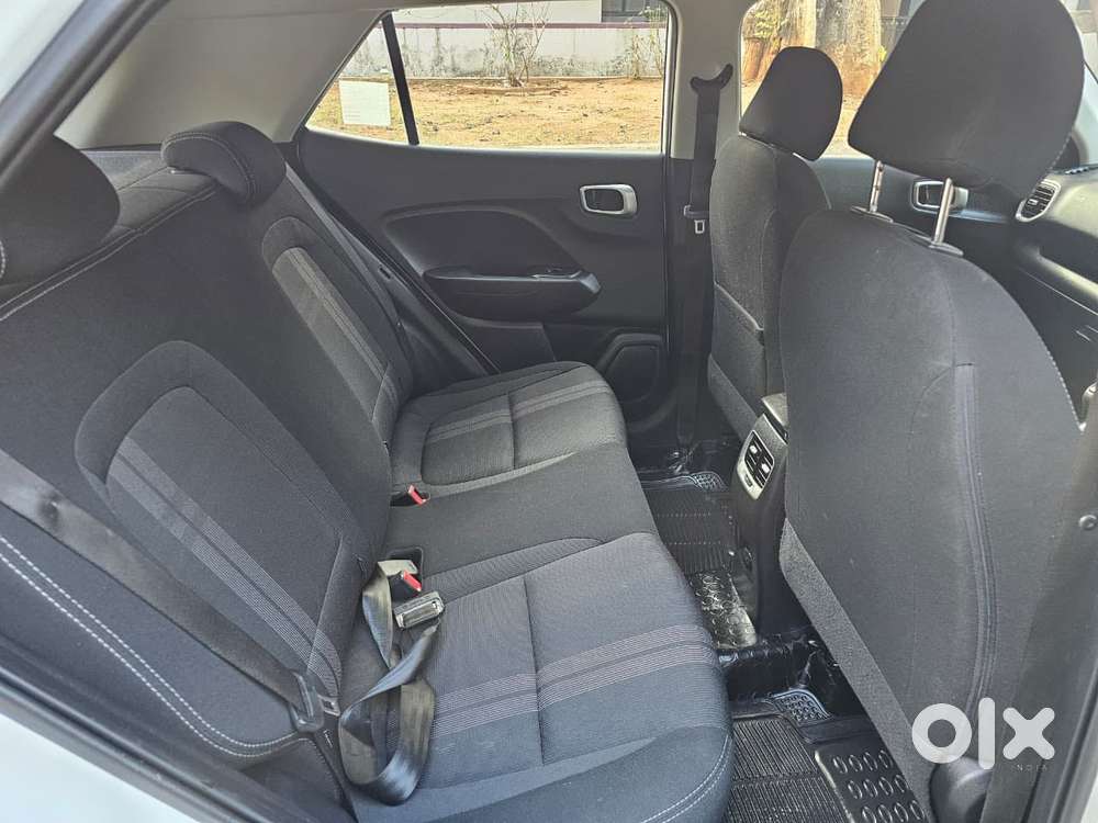 Hyundai Venue Sx, 2019, Petrol