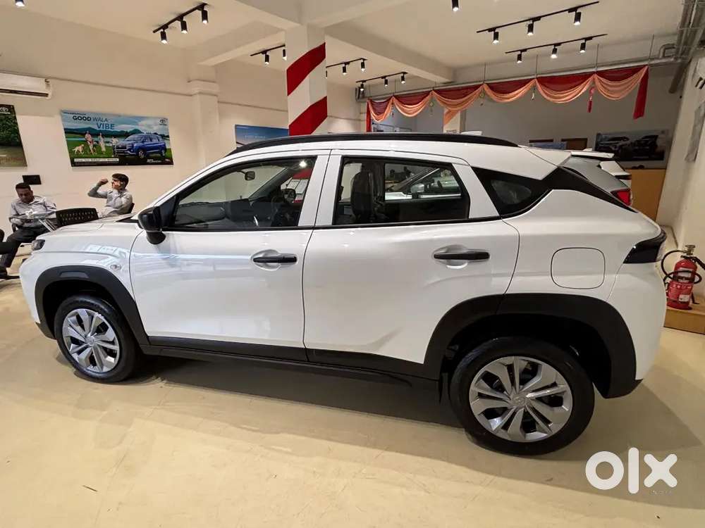 Toyota Urban Cruiser Taisor 2026 Cng & Hybrids 5200 Km Driven