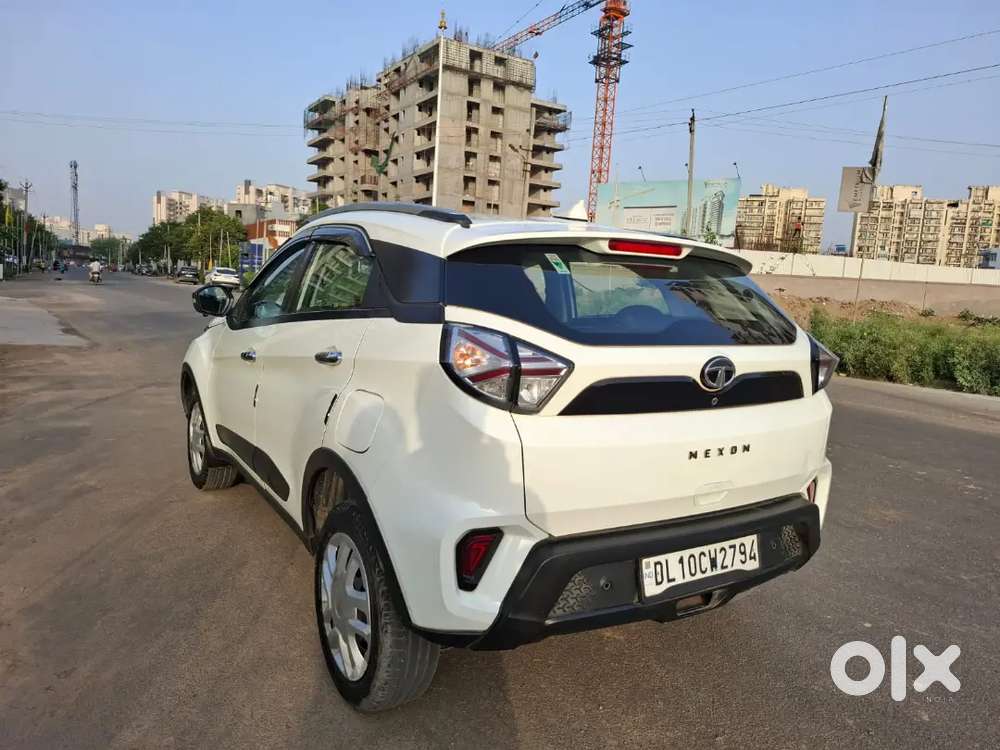 Tata Nexon 2023 Petrol 32500 Km Driven