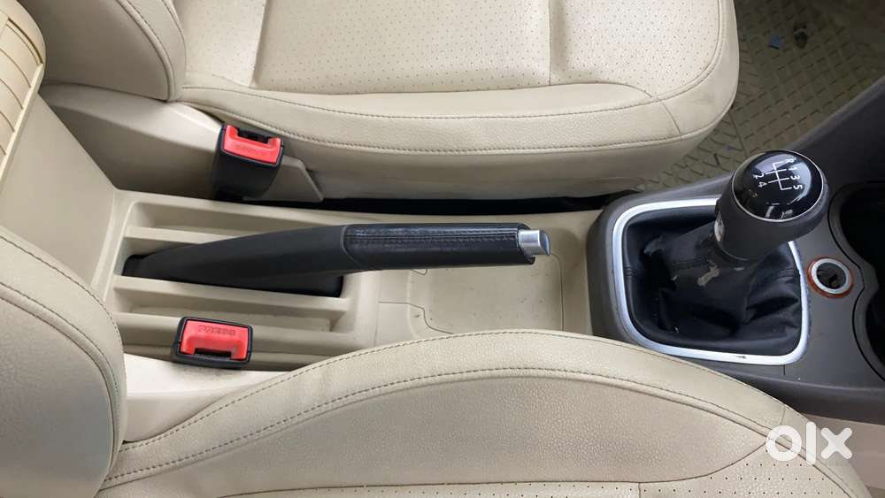 Volkswagen Vento 2010-2013 Petrol Highline, 2013, Petrol