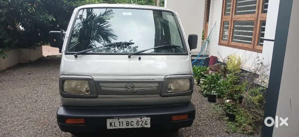 Maruti Suzuki Omni 2016 Lpg Andpetrol 76000 Km Driven