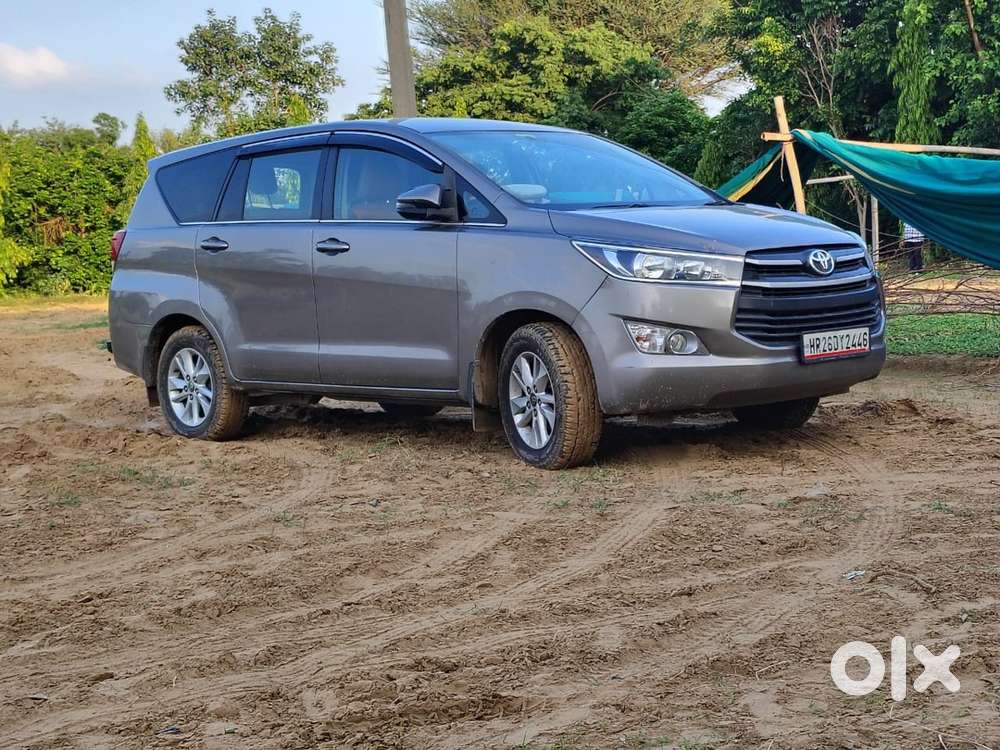 Toyota Innova Crysta 2019