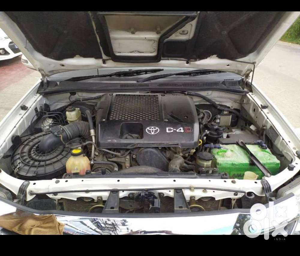 Toyota Fortuner 2015-2016 Diesel Well Maintained