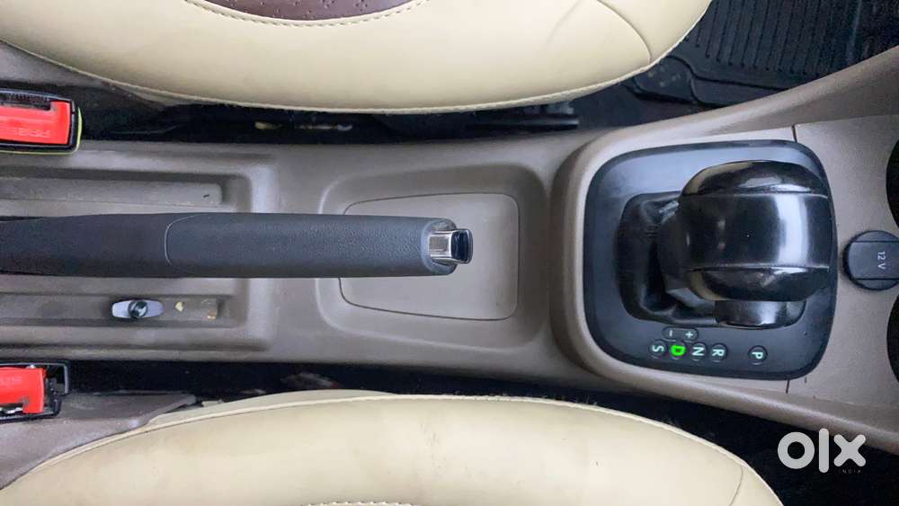 Skoda Rapid 2011-2013 1.6 Mpi At Ambition, 2013, Petrol