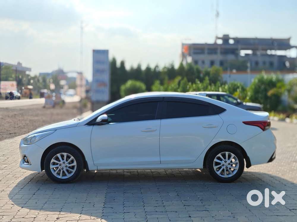 Hyundai Verna 1.5 Sx Diesel At, 2018, Diesel