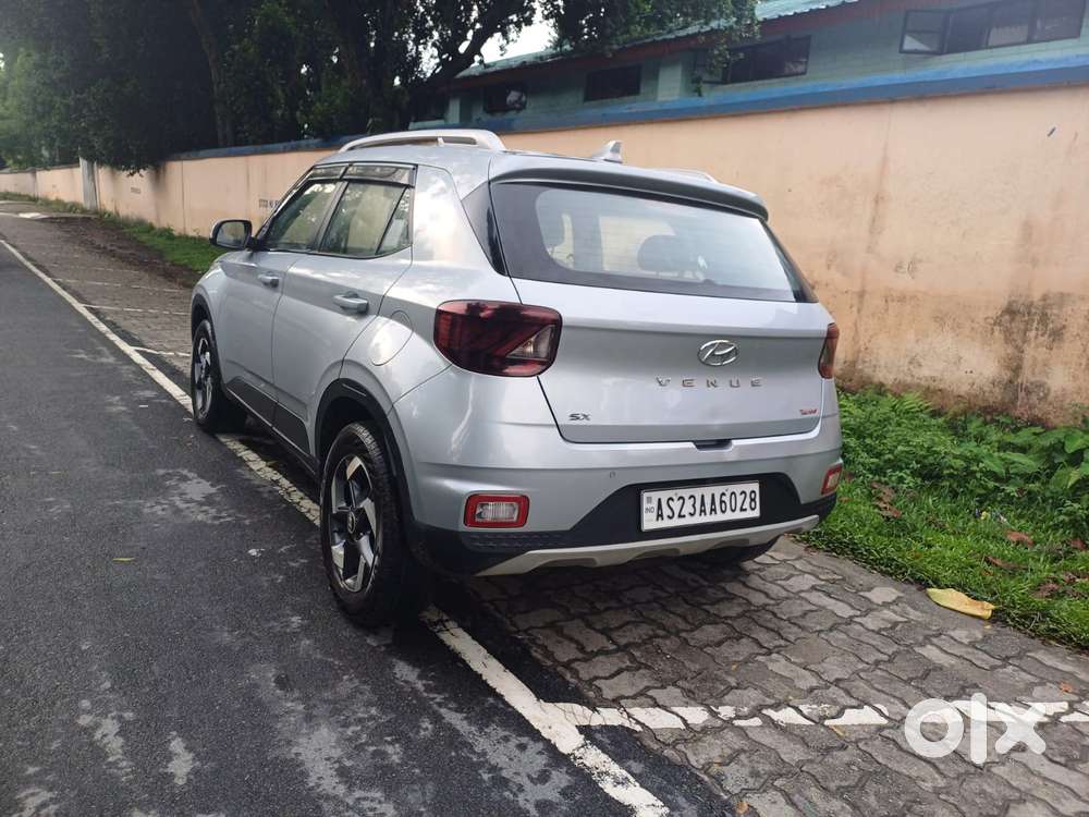 Hyundai Venue 1.0l Turbo Gdi Sx Mt, 2021, Petrol