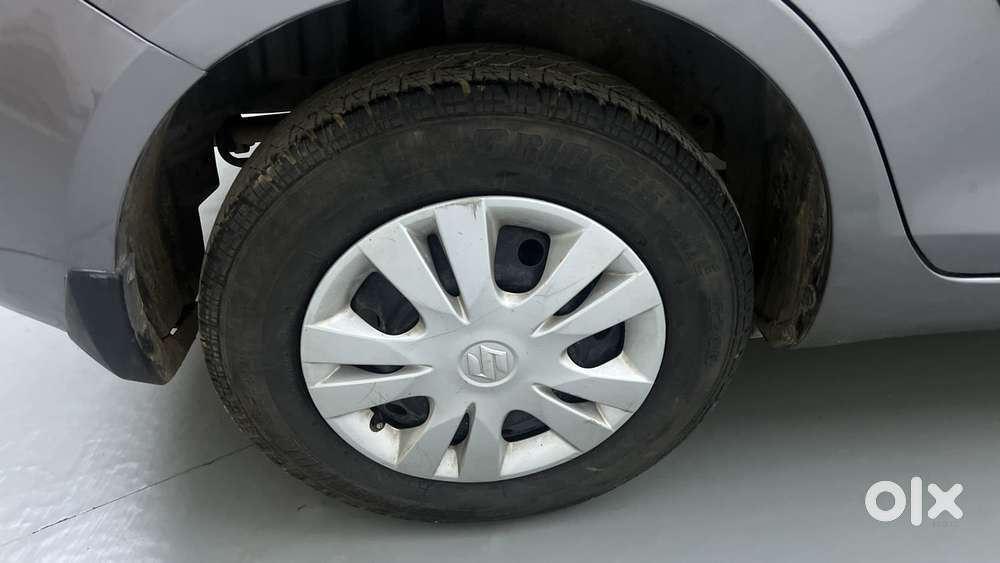 Maruti Suzuki Swift Dzire 1.3 Vxi, 2014, Petrol
