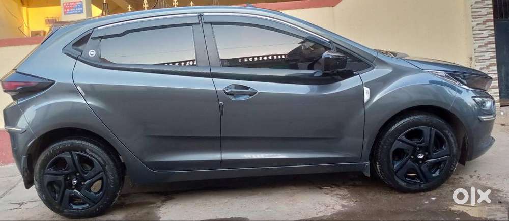 Tata Altroz Xt(second Top Model)2024