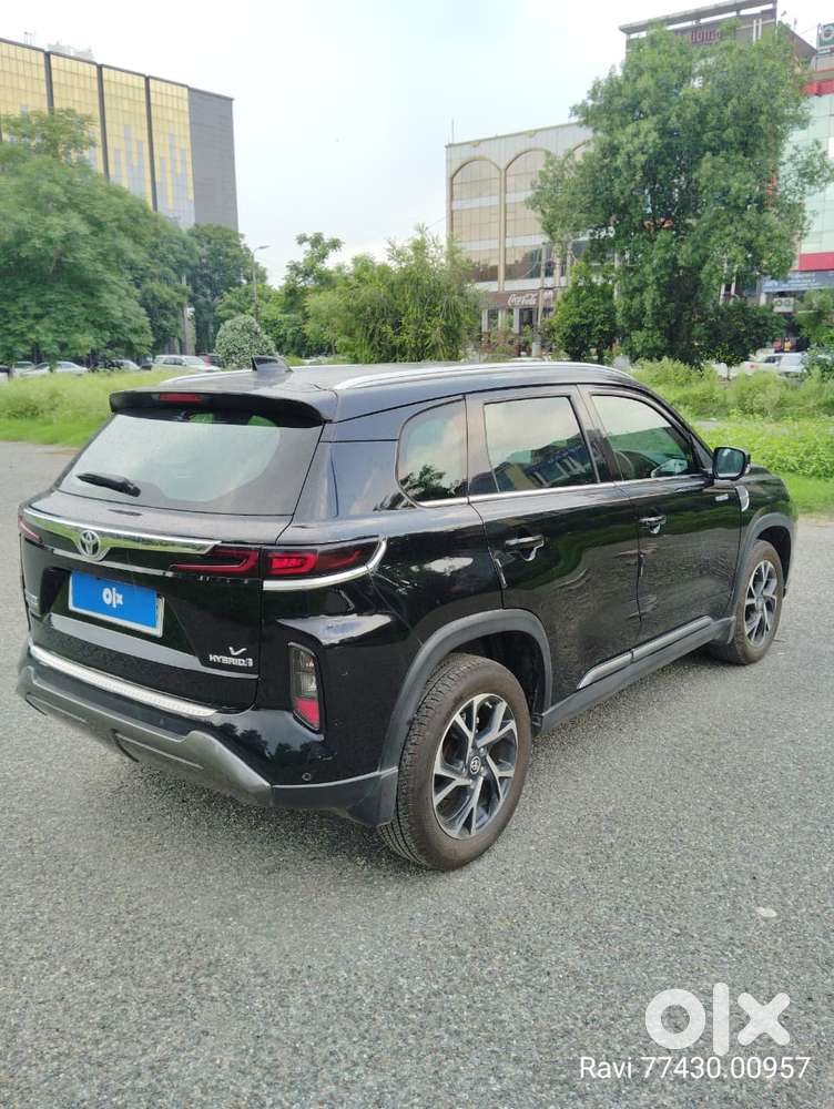 Toyota Urban Cruiser Hyryder 1.5 V Hybrid, 2024, Petrol