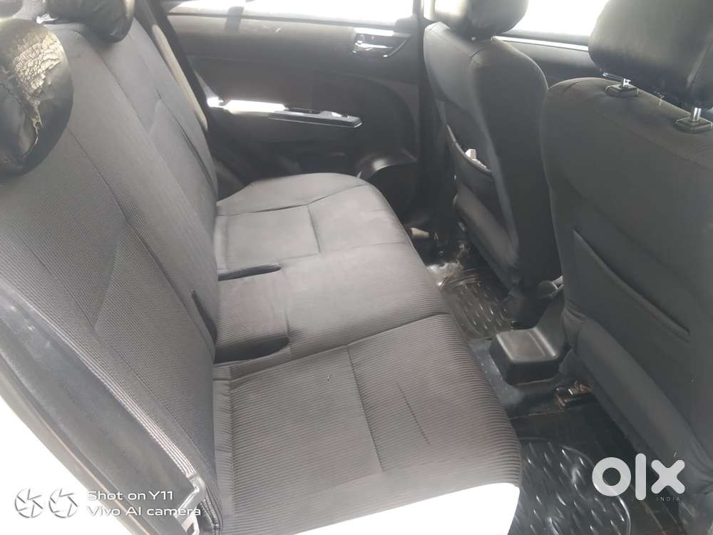 Maruti Suzuki Swift Vvt Zxi, 2014, Petrol