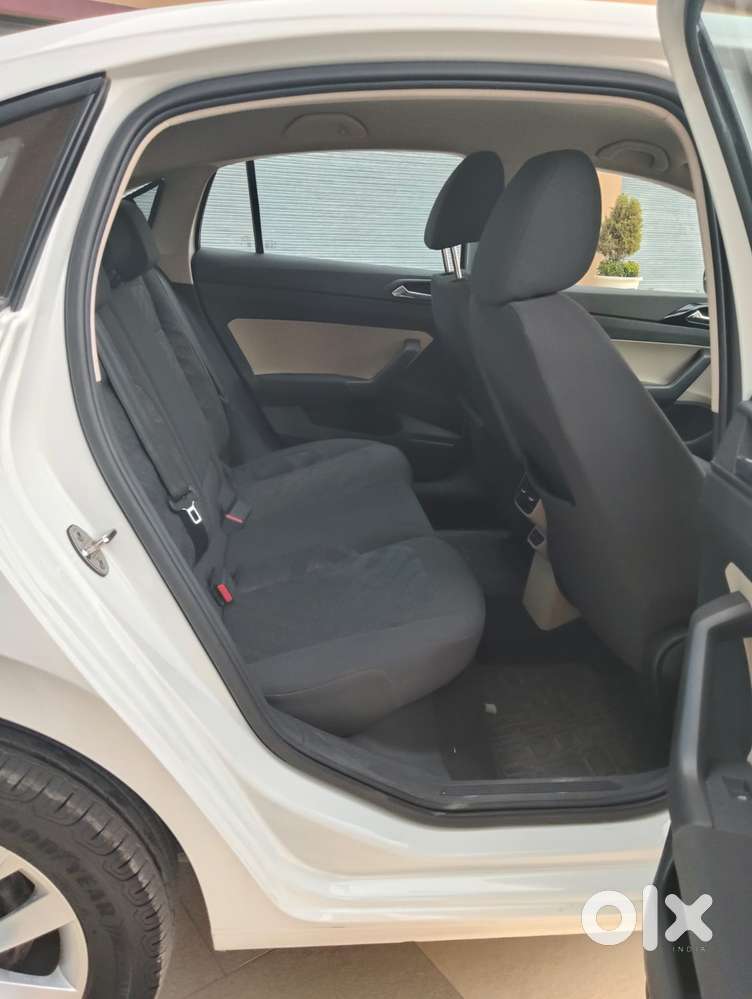 Skoda Slavia 1.0 Ambition Tsi At, 2023, Petrol