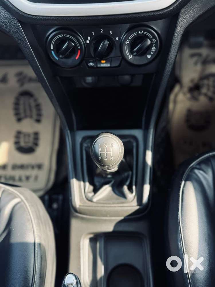 Maruti Suzuki Vitara Brezza 1.5 Vxi, 2022, Petrol