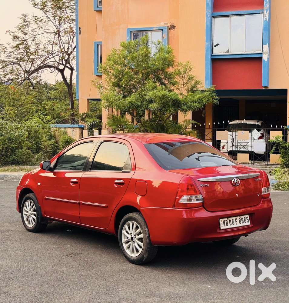 Toyota Etios 2010-2012 V, 2011, Petrol