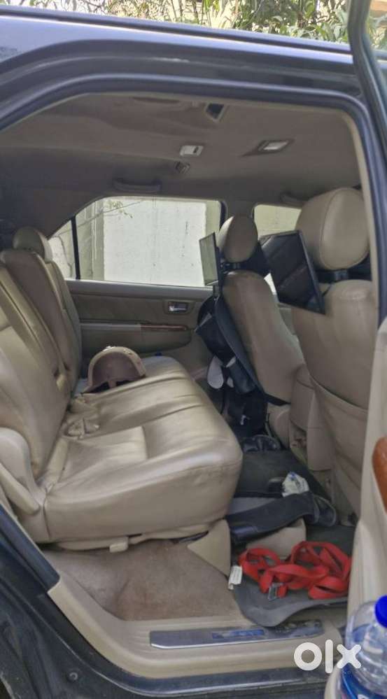 Toyota Fortuner 3.0 4x4 Manual, 2010, Diesel