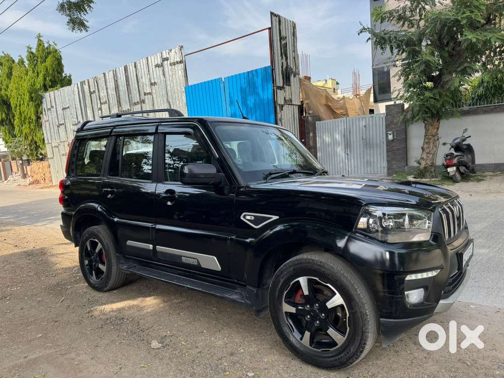 Mahindra Scorpio S11 Mt 7s, 2023, Diesel