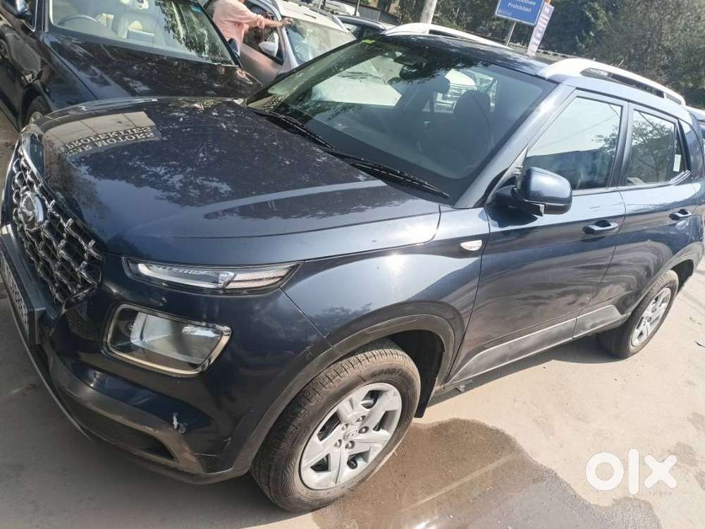 Hyundai Venue Sx, 2019, Petrol