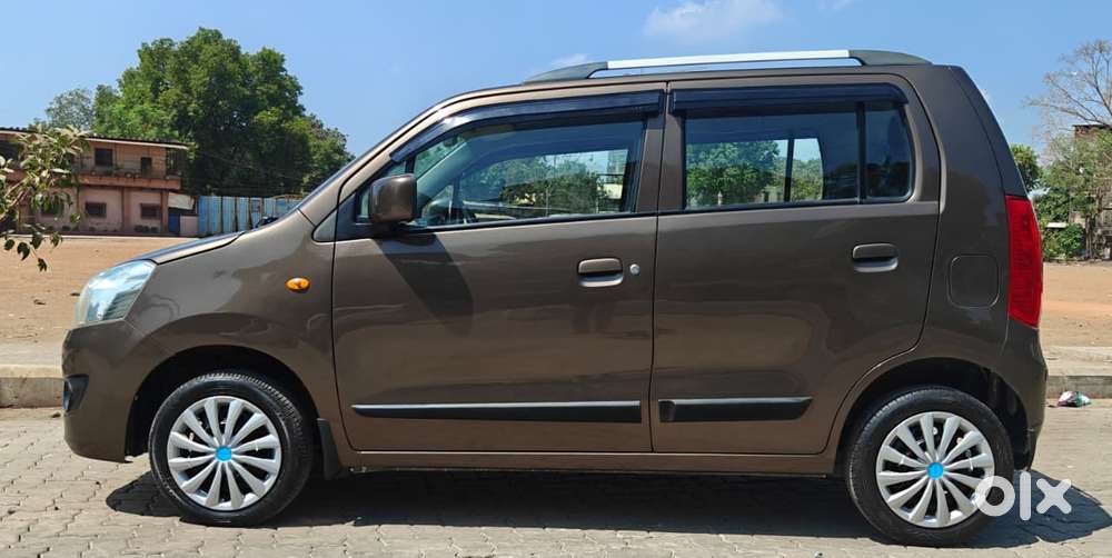 Maruti Suzuki Wagon R Vxi Amt1.2, 2016, Petrol