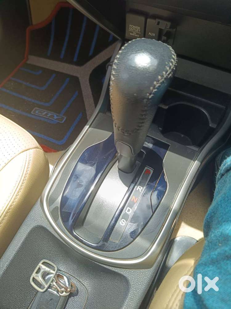 Honda City Vx Cvt 2015