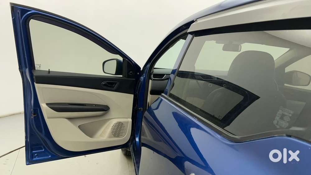 Renault Triber Rxl, 2020, Petrol