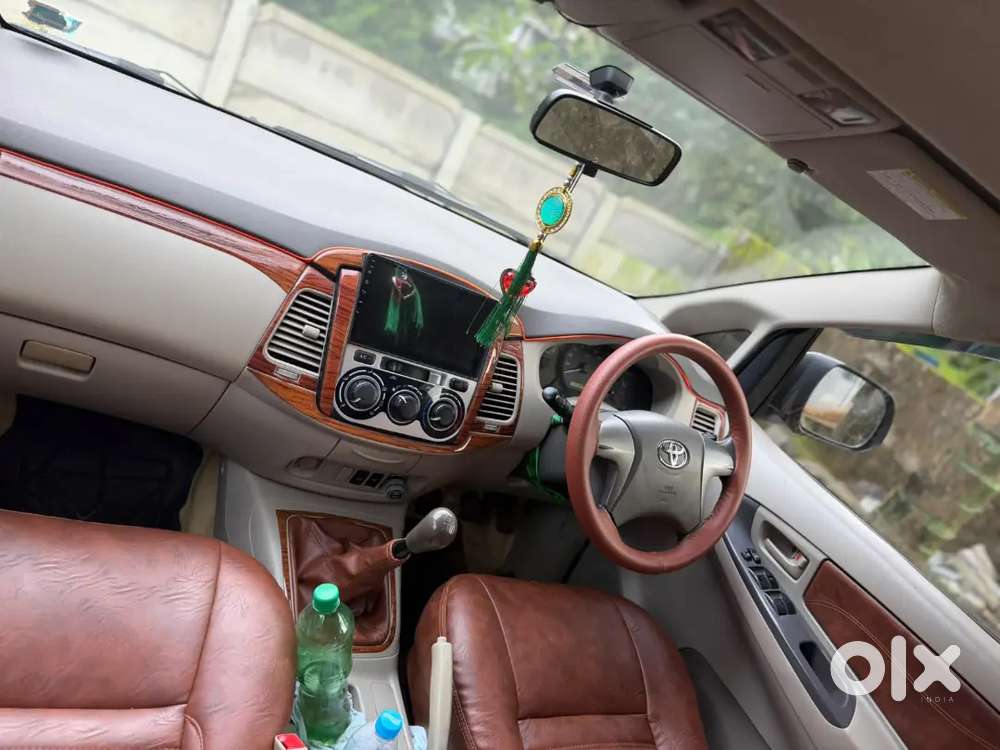 Toyota Innova 2012  December  Diesel Manual  New Painting  New Seat Ne