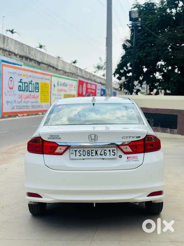 Honda City 2015 1.5 V Mt