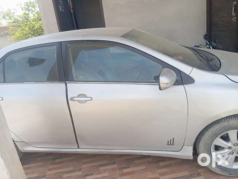 Toyota Corolla 2010 Diesel 150000 Km Driven