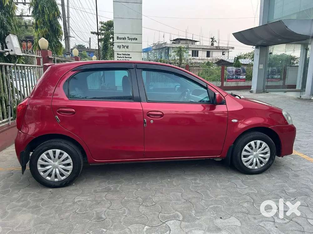 Toyota Etios Liva 2011 1.2 G Petrol